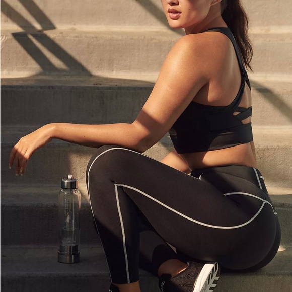 ❄️SOLD❄️- FREE PEOPLE High-Rise 7/8 You're A Peach Leggings SZ. M - Picture 11 of 14